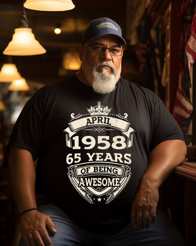 Men's Made In 1958 Limited Edition 65Years Of Being Awesome Classic Birthday Poster Print Plus Size T-shirt