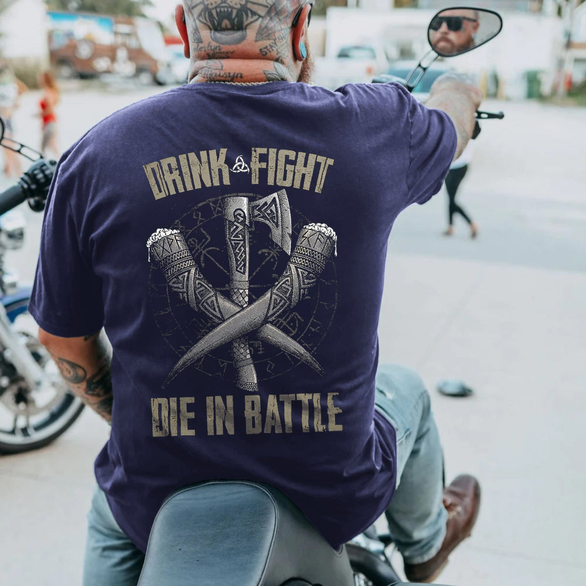 Die In Battle Plus Size T-Shirt